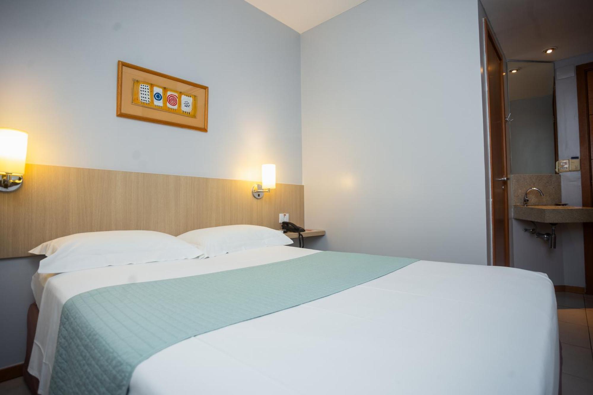 Ibis Budget Belém Batista Campos Exterior foto